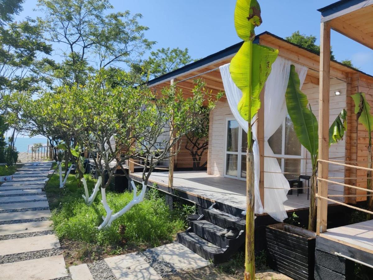 Aqua Palm Resort 苏呼米 外观 照片